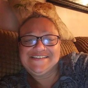 Meet your Posher, Cassandra